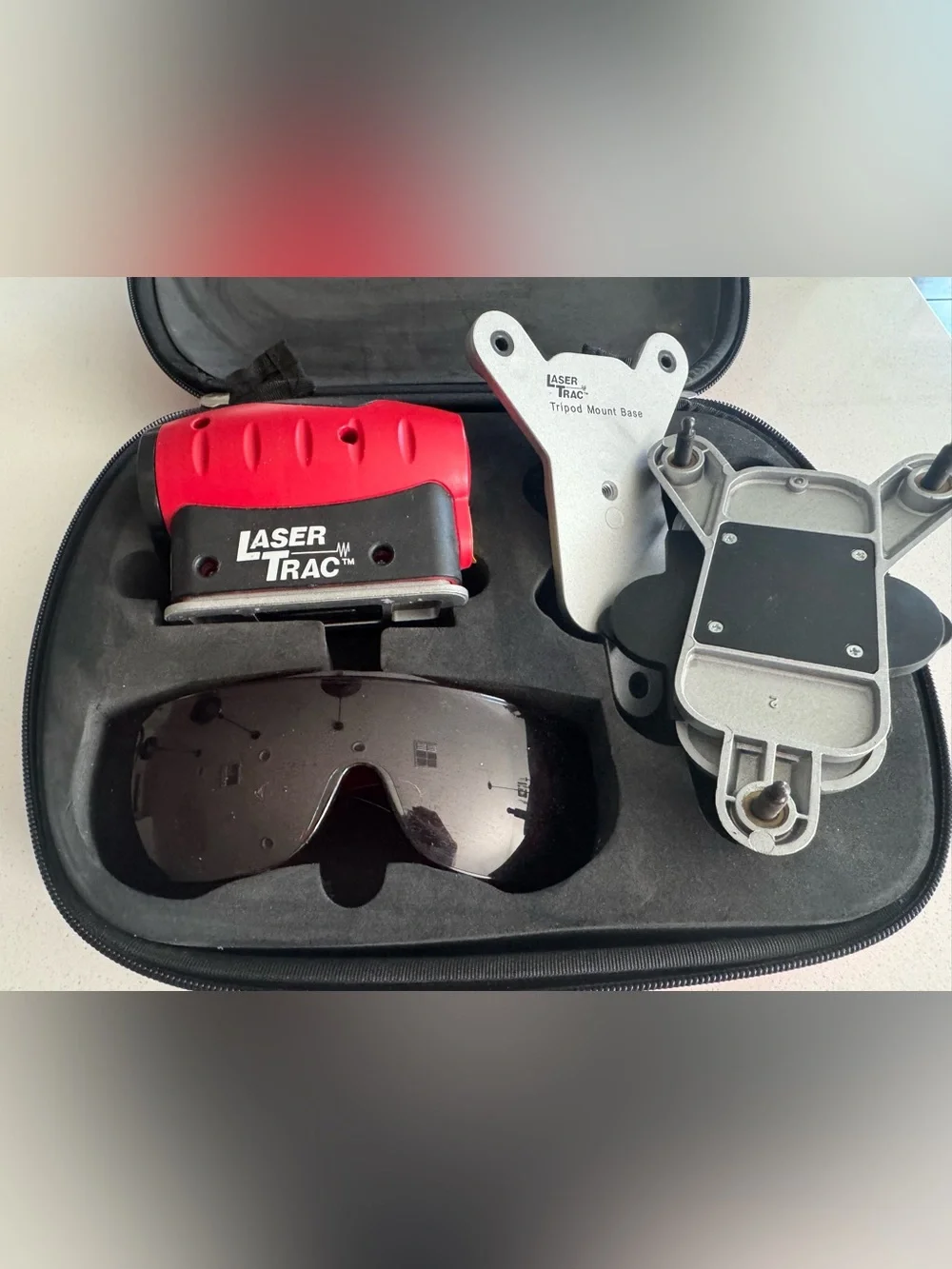 Craftsman Laser Trac Wall Mount Level  Kit w/ Marking Base & Protective Goggles